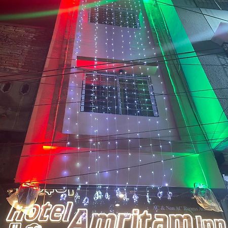 Hotel Amritam Inn ウッジャイン エクステリア 写真